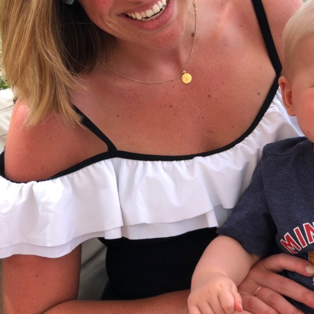 Bloomingdale’s Profile brand black/white off shoulder swimsuit size 8